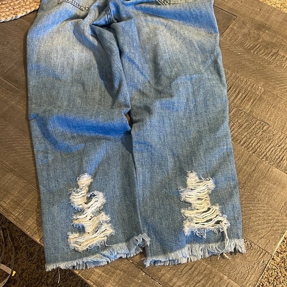 Distressed Blue Jeans with White Stripes CANAL - Picture 6 of 9